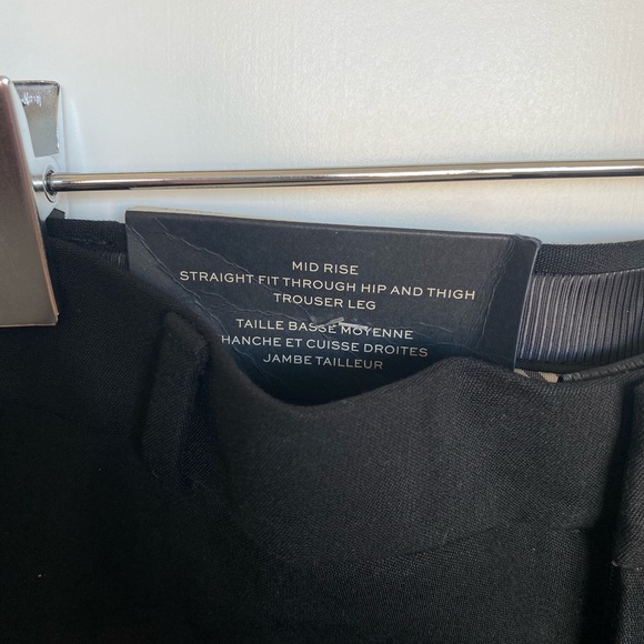 Banana Republic Logan Trouser-Fit Light Wool Pant - Picture 6 of 6